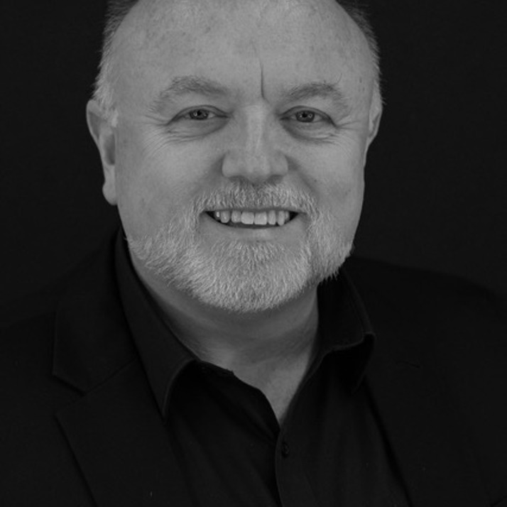 Rev Aleks Pinter